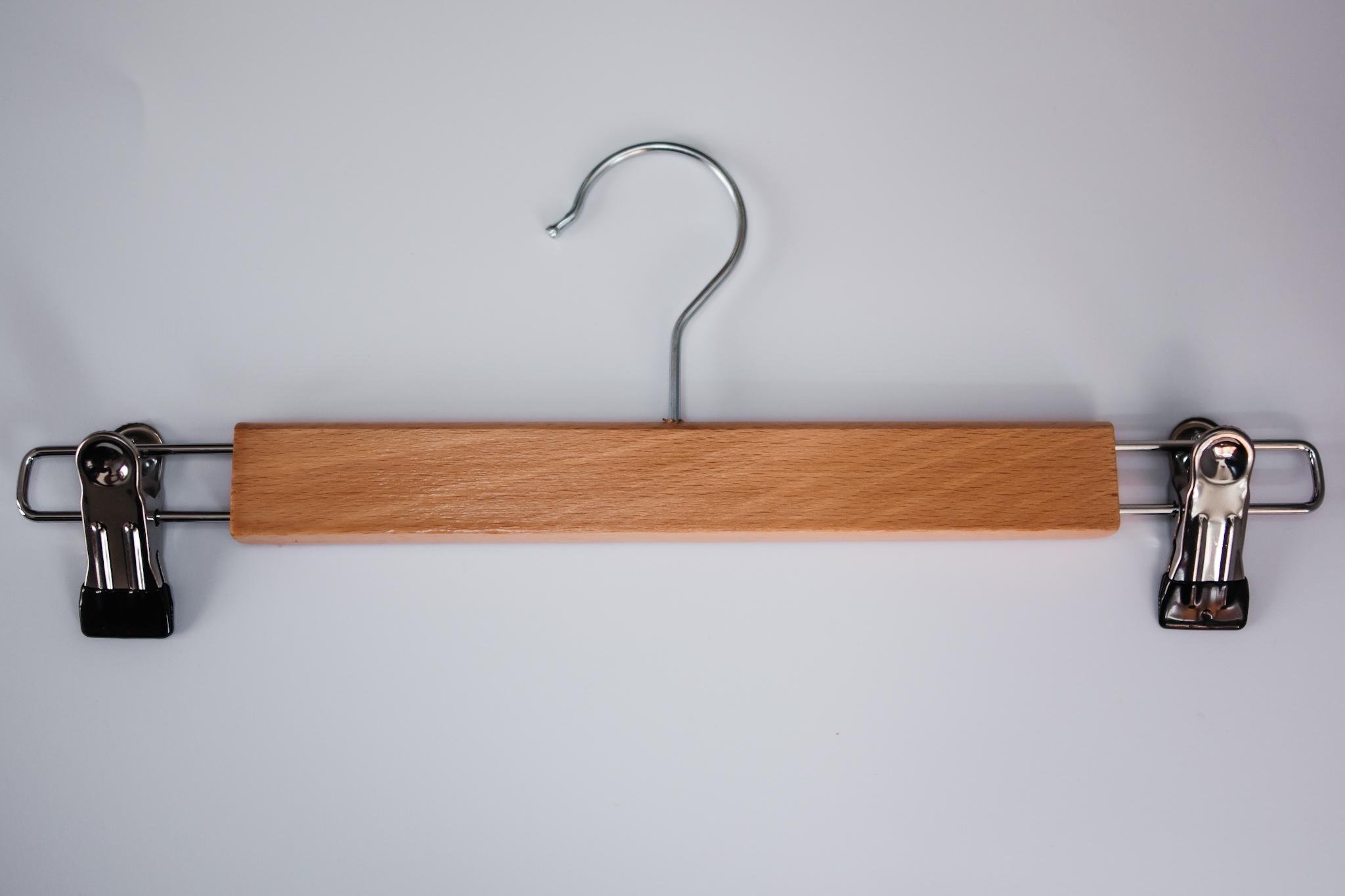 Вешалка ИВА с прищепками для юбок и брюк с лакированной деревянной вставкой 33 см Вешалка ИВА с прищепками для юбок и брюк с лакированной деревянной вставкой 33 см