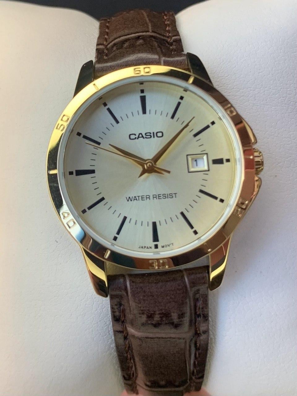 Наручные часы женские Casio LTP-V004GL-9A Lady Timeless Collection Золотой (2895893259)