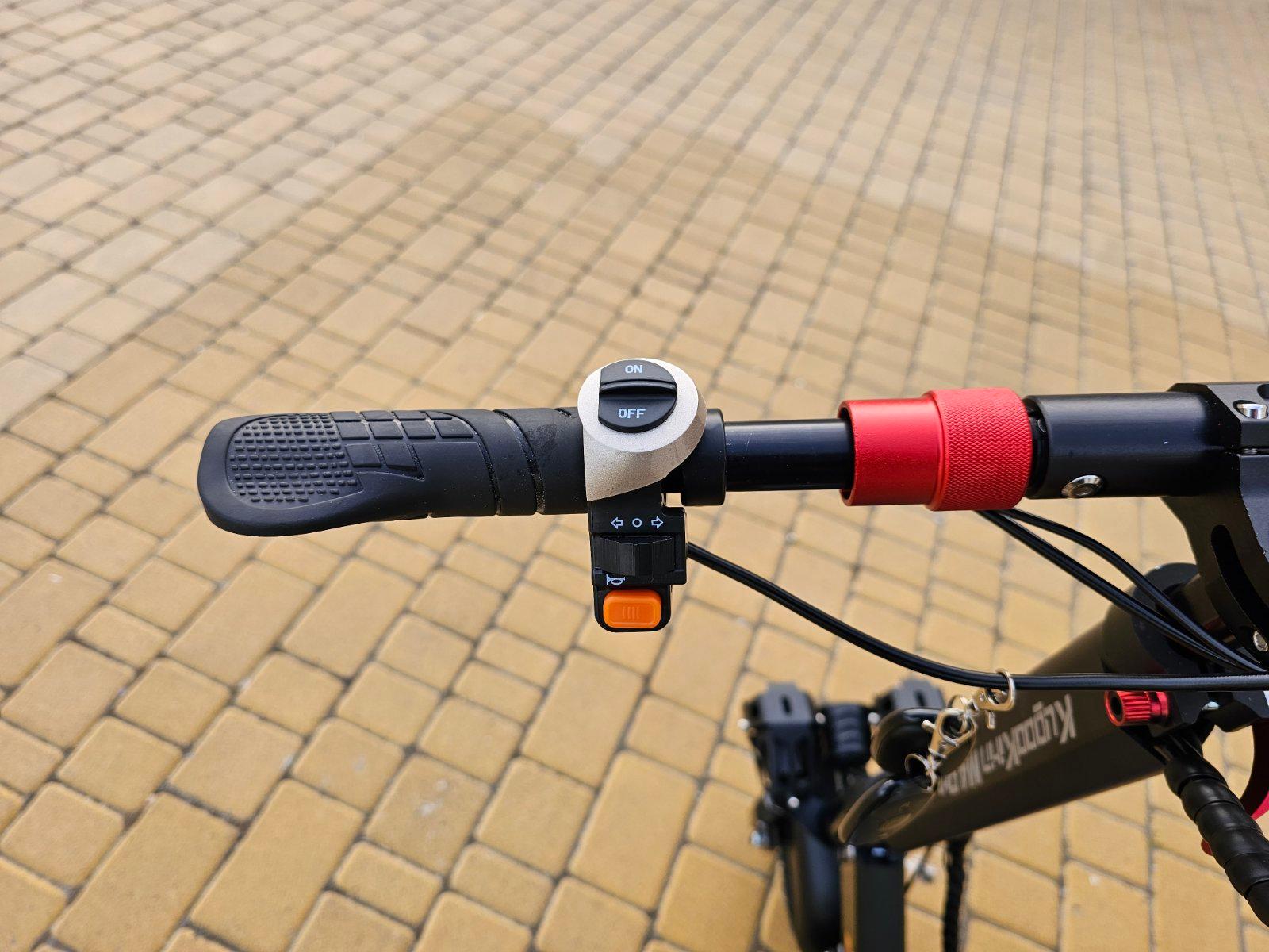 Электросамокат с сиденьем KugooKirin M4 PRO 1000 W/18 Ah 2025 +3 фары - фото 12 Электросамокат с сиденьем KugooKirin M4 PRO 1000 W/18 Ah 2025 +3 фары - фото 12