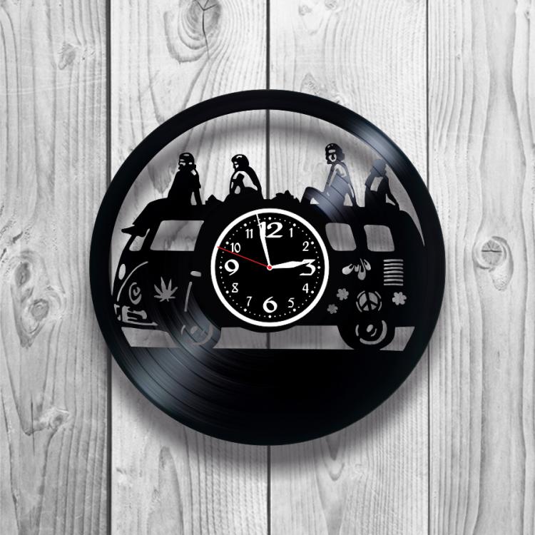Годинник настінний Хіпі 0037 з вінилової платівки