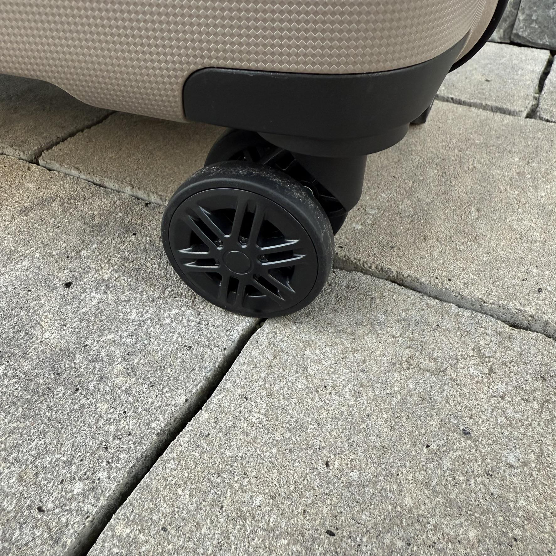 Валіза дорожня з поліпропілену Wings HWF03 M Шампань(30631271) - фото 7