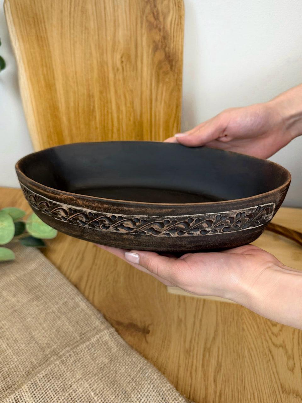 Блюдо под холодец керамическое глиняное резное ангоб (3003-26) - фото 7 Блюдо под холодец керамическое глиняное резное ангоб (3003-26) - фото 7