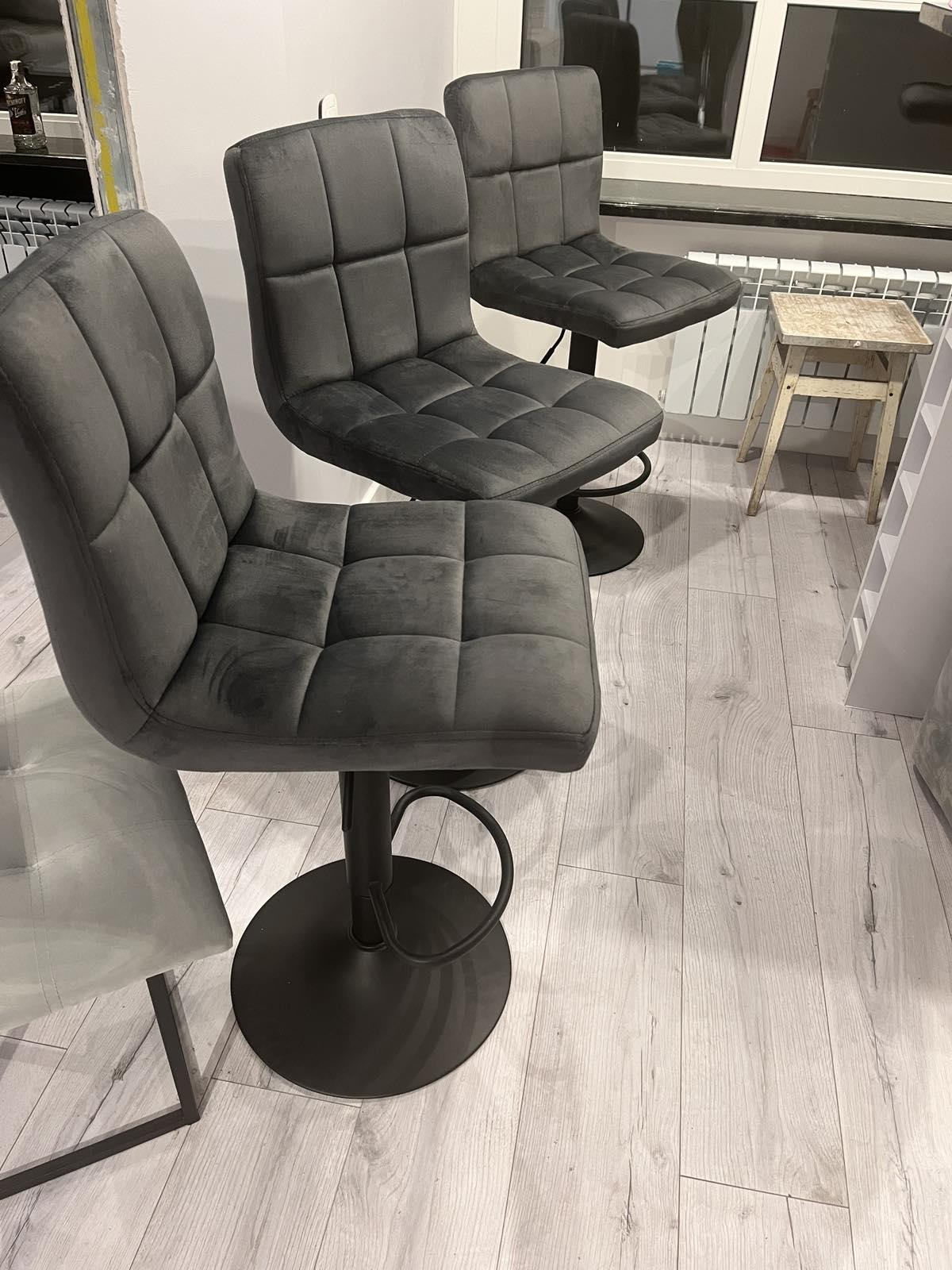 Барный стул Signal HOKER C105 VELVET Черный (15348140) - фото 3 Барный стул Signal HOKER C105 VELVET Черный (15348140) - фото 3