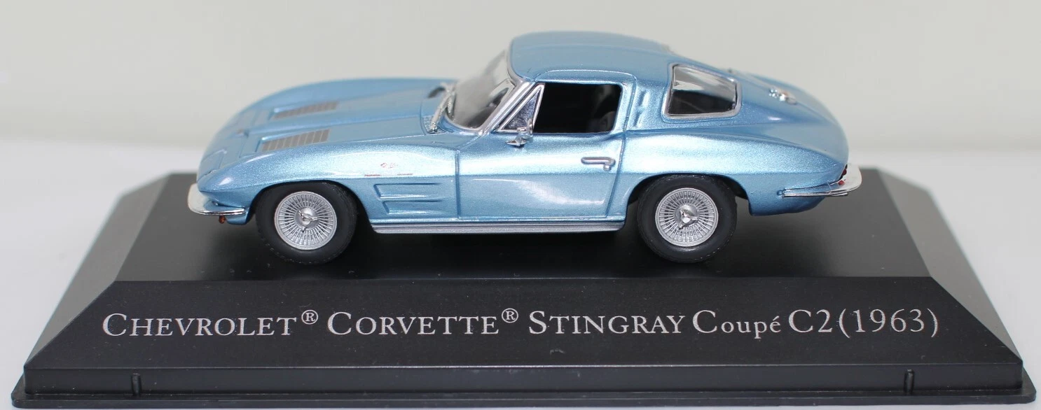 Колекційна модель Chevrolet Corvette Stingray Coupe C2 1963 American Cars 1:43