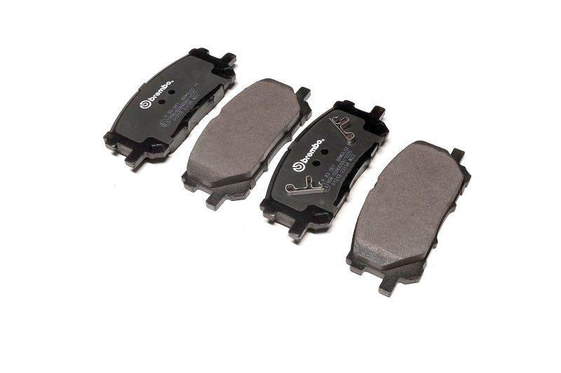 Гальмівні колодки дискові BREMBO Lexus RX передні (P83067)