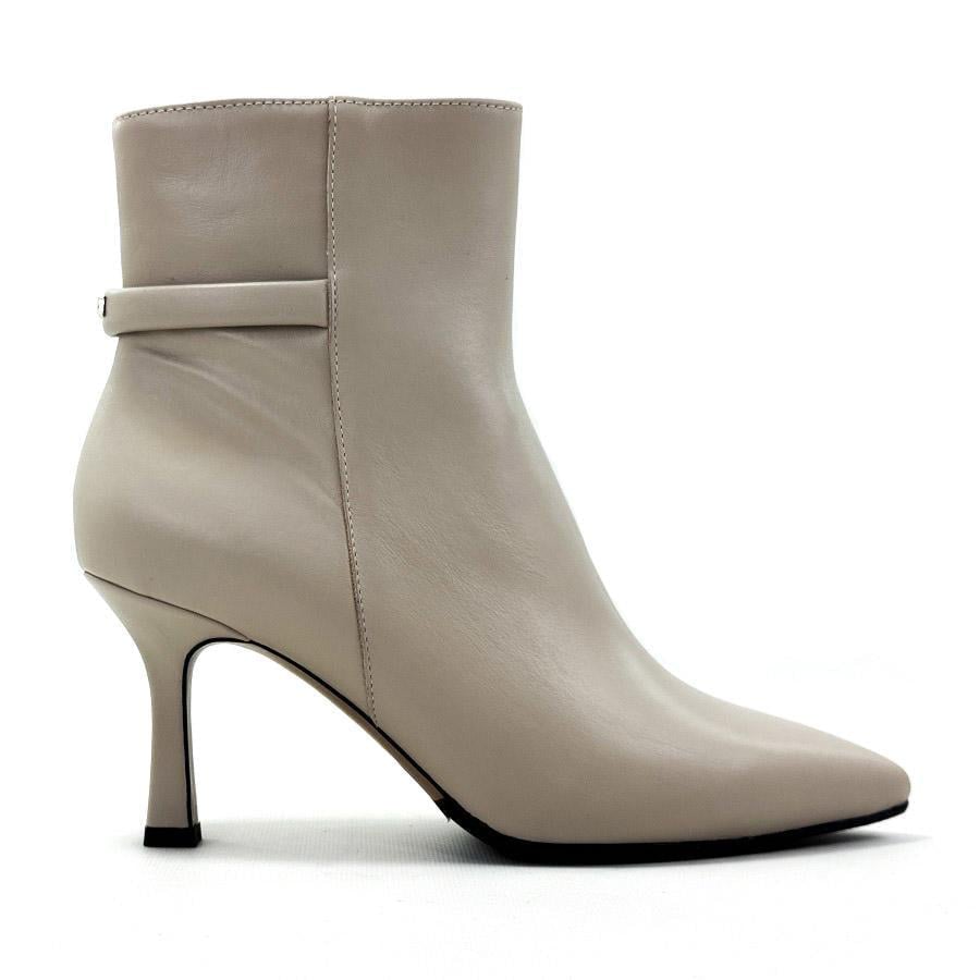 Черевики жіночі bravomoda 2532 р. 38 Ivory