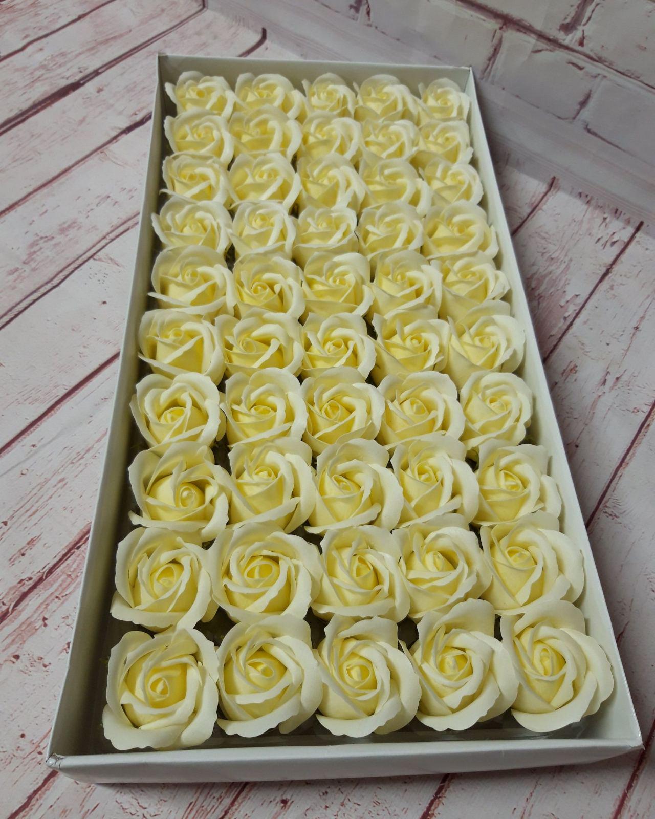 Мыльные Розы 50 шт. Светло-лимонный (0003)