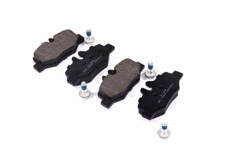 Тормозные колодки дисковые задние Mercedes Vito 03- RIDER RD 3323 DB1601 (RD.3323.DB1601 RIDER)