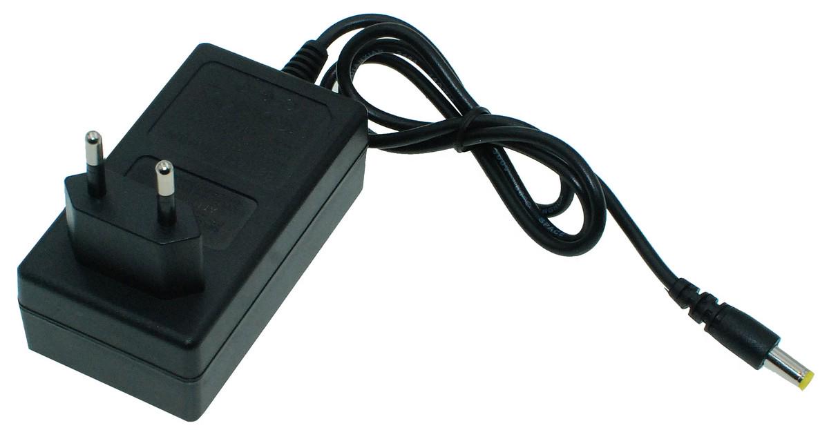 Зарядное устройство 21V / 1A аккумуляторной пилы Craft-Tec EKS-10C (шур400) Зарядное устройство 21V / 1A аккумуляторной пилы Craft-Tec EKS-10C (шур400)