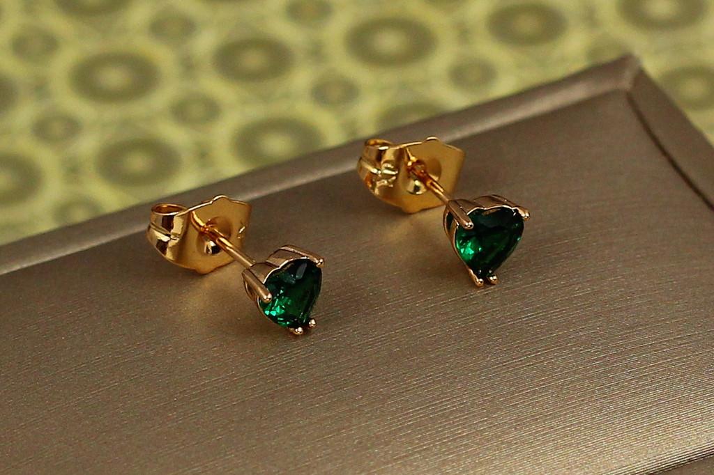 Серьги гвоздики Xuping Jewelry сердечки с зелеными камешками 6 мм Золотистый (2265205678)