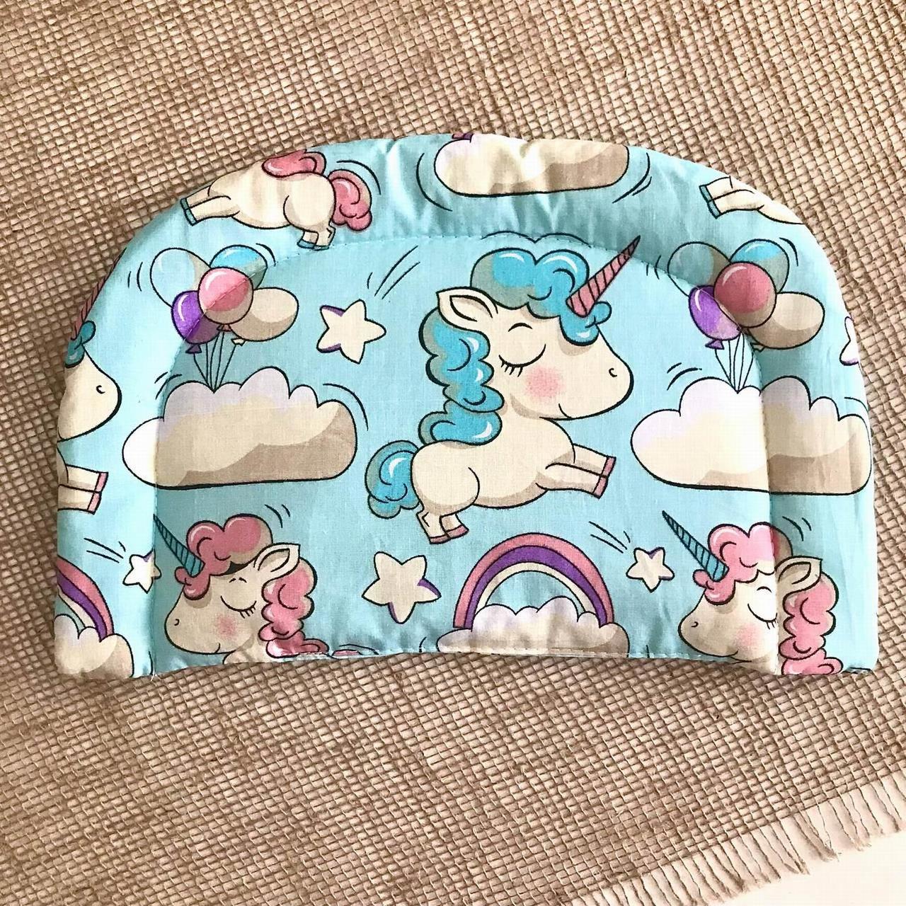 Подушка детская Penetka с закругленными углами Поняшки бязь 35x22 см Голубой (6495.35.22.149) Подушка детская Penetka с закругленными углами Поняшки бязь 35x22 см Голубой (6495.35.22.149)