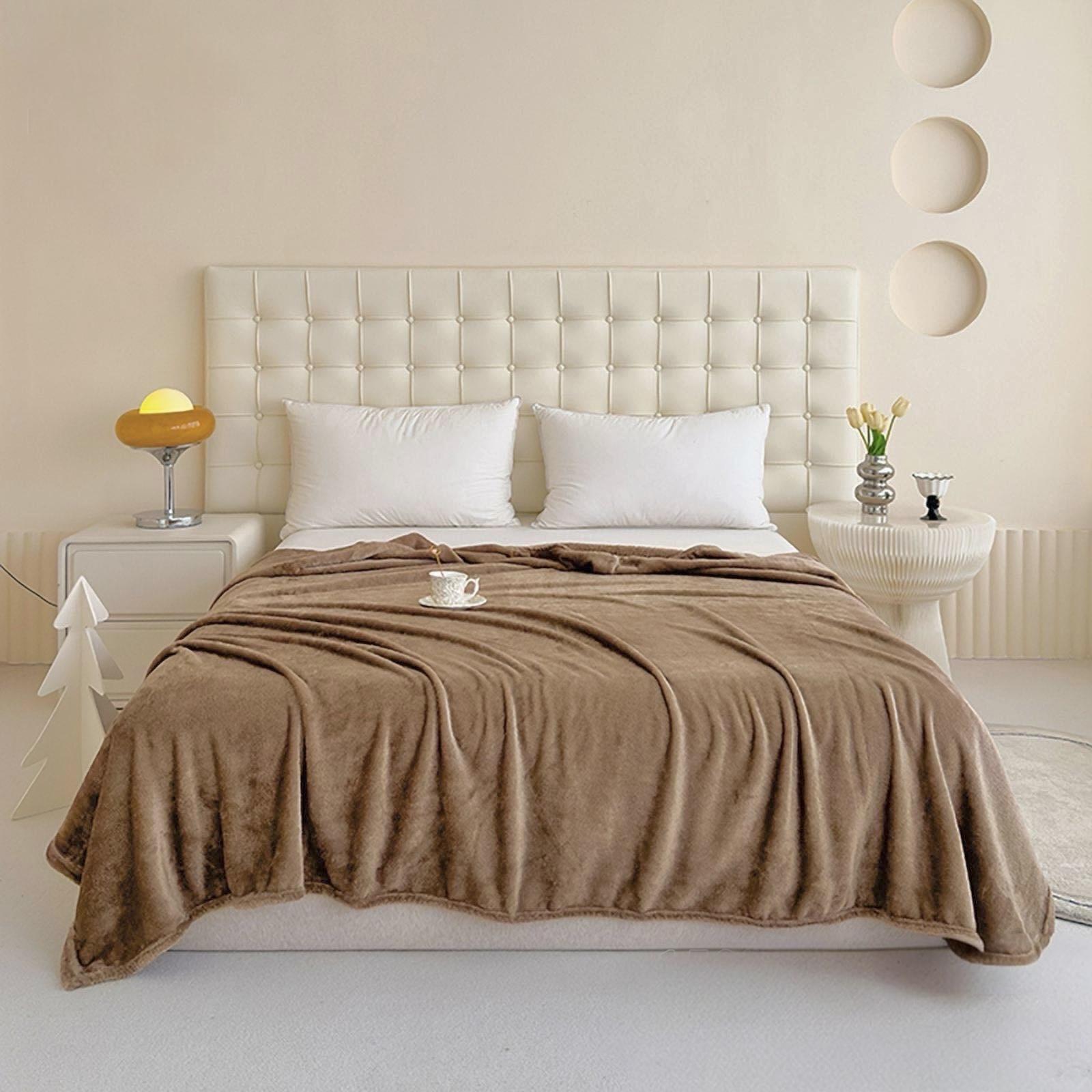 Плед-покривало з мікрофібри Malloory Home 180x200 см Мокко (1841-6) - фото 1 Плед-покривало з мікрофібри Malloory Home 180x200 см Мокко (1841-6) - фото 1