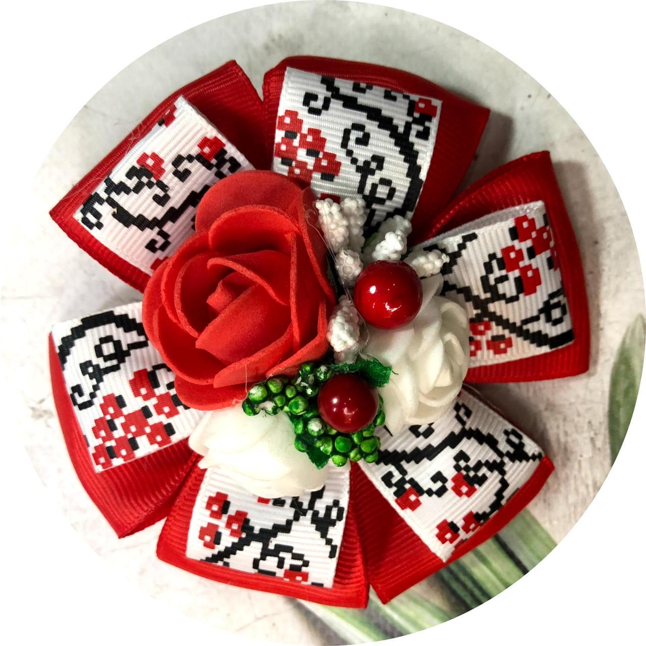 Бантик для волос детский на заколке D9 см Украинский орнамент Красный (10300)