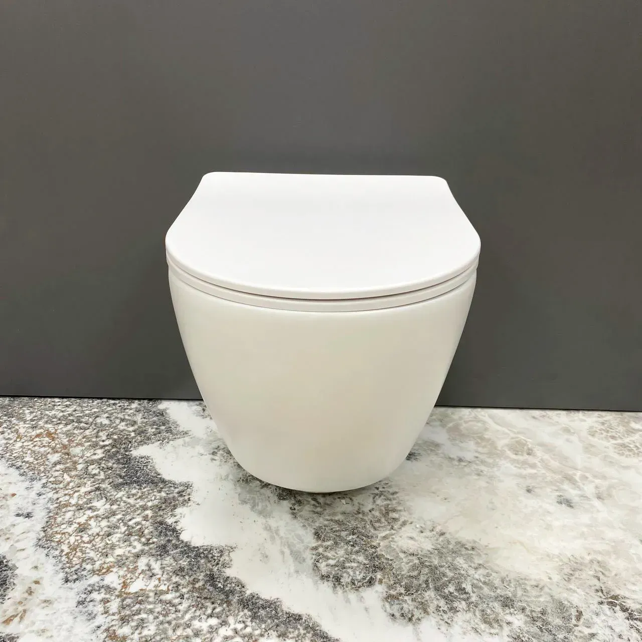 Унитаз подвесной VBI Vulcano 485х360х330 без ободка с сиденьем Soft-close Белый матовый (VBI-020415)