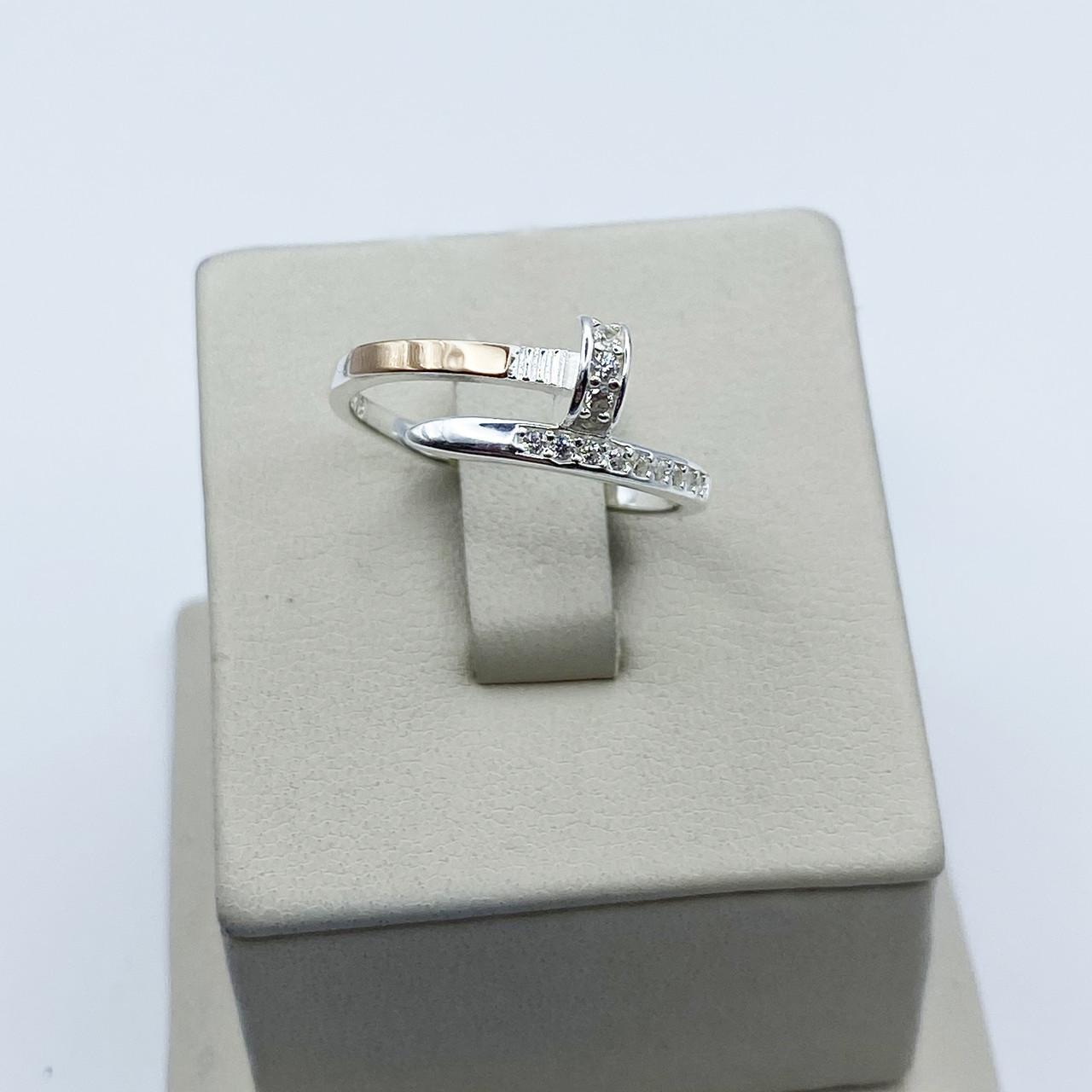 Кольцо серебряное Картье с кубическим цирконием и золотыми пластинами р. 18,5 2,49 г (2030697678)