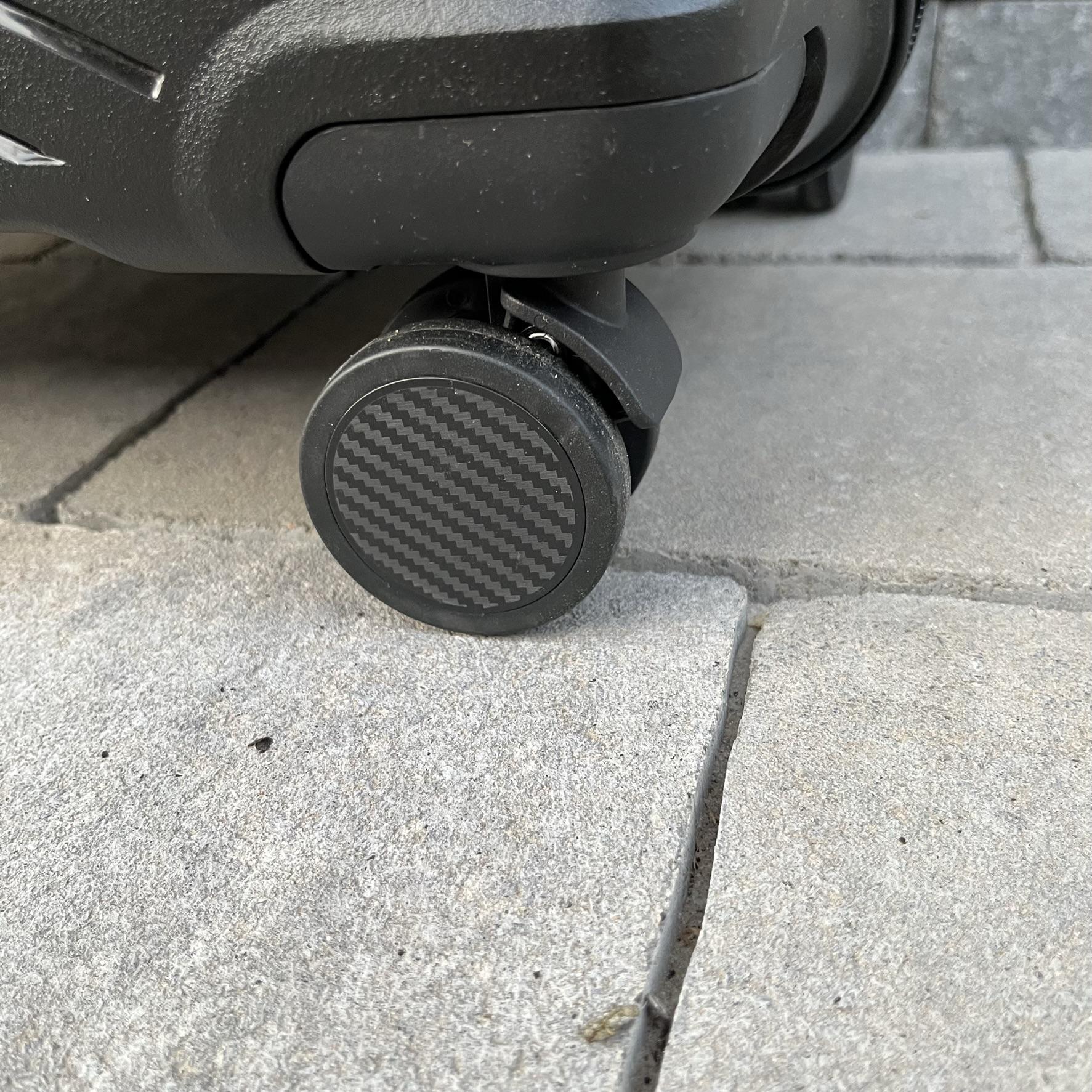 Чемодан дорожный большой из полипропилена Wings DQ181-04 L Черный - фото 5