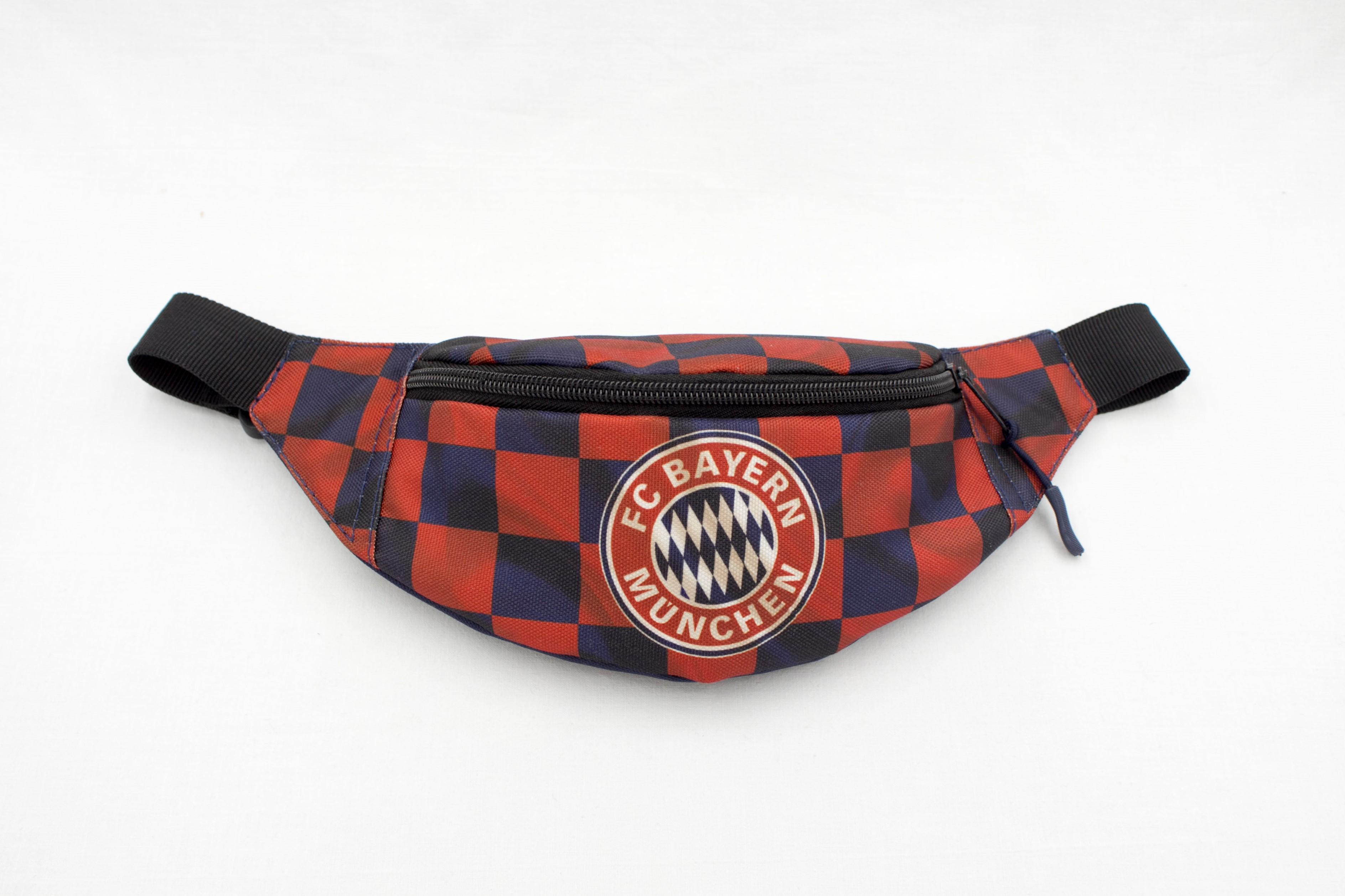 Бананка дитяча з регулюючим ремінцем для хлопчика ФК Баварія (Д-019) - фото 2 Бананка дитяча з регулюючим ремінцем для хлопчика ФК Баварія (Д-019) - фото 2