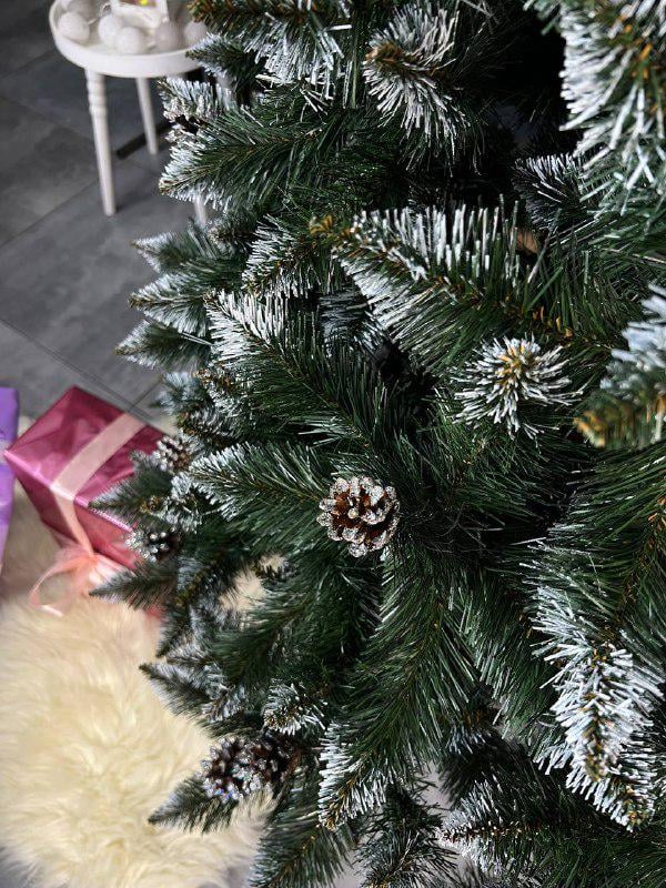 Штучна ялинка засніжена Гранделла з шишками 2,5 м Зелений (YNK081760) - фото 4 Штучна ялинка засніжена Гранделла з шишками 2,5 м Зелений (YNK081760) - фото 4