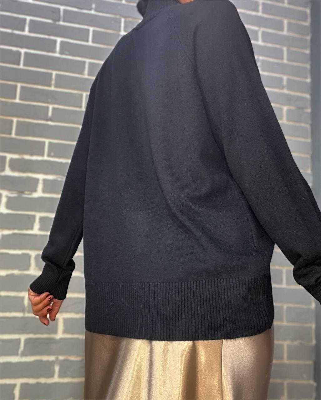 Свитер женский A-N 1066 тонкий широкий высокий воротник OS Черный (2754) - фото 4 Свитер женский A-N 1066 тонкий широкий высокий воротник OS Черный (2754) - фото 4