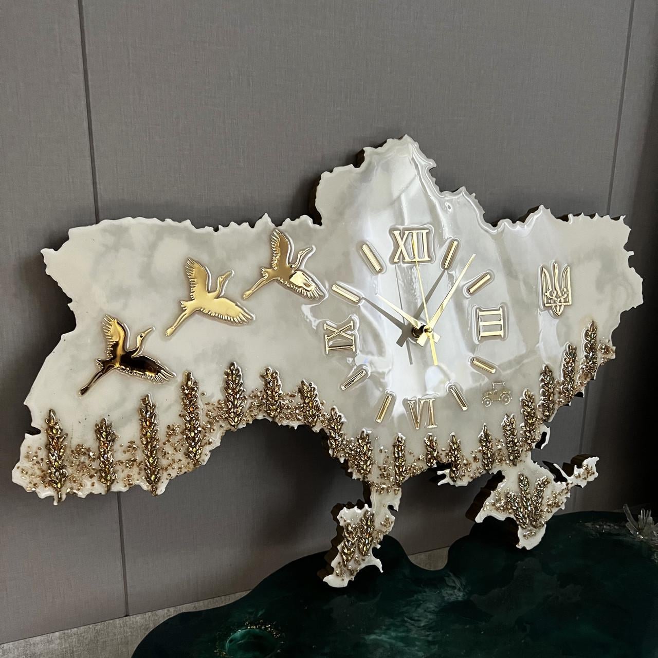 Часы настенные из эпоксидной смолы Карта Украины 150х100 см