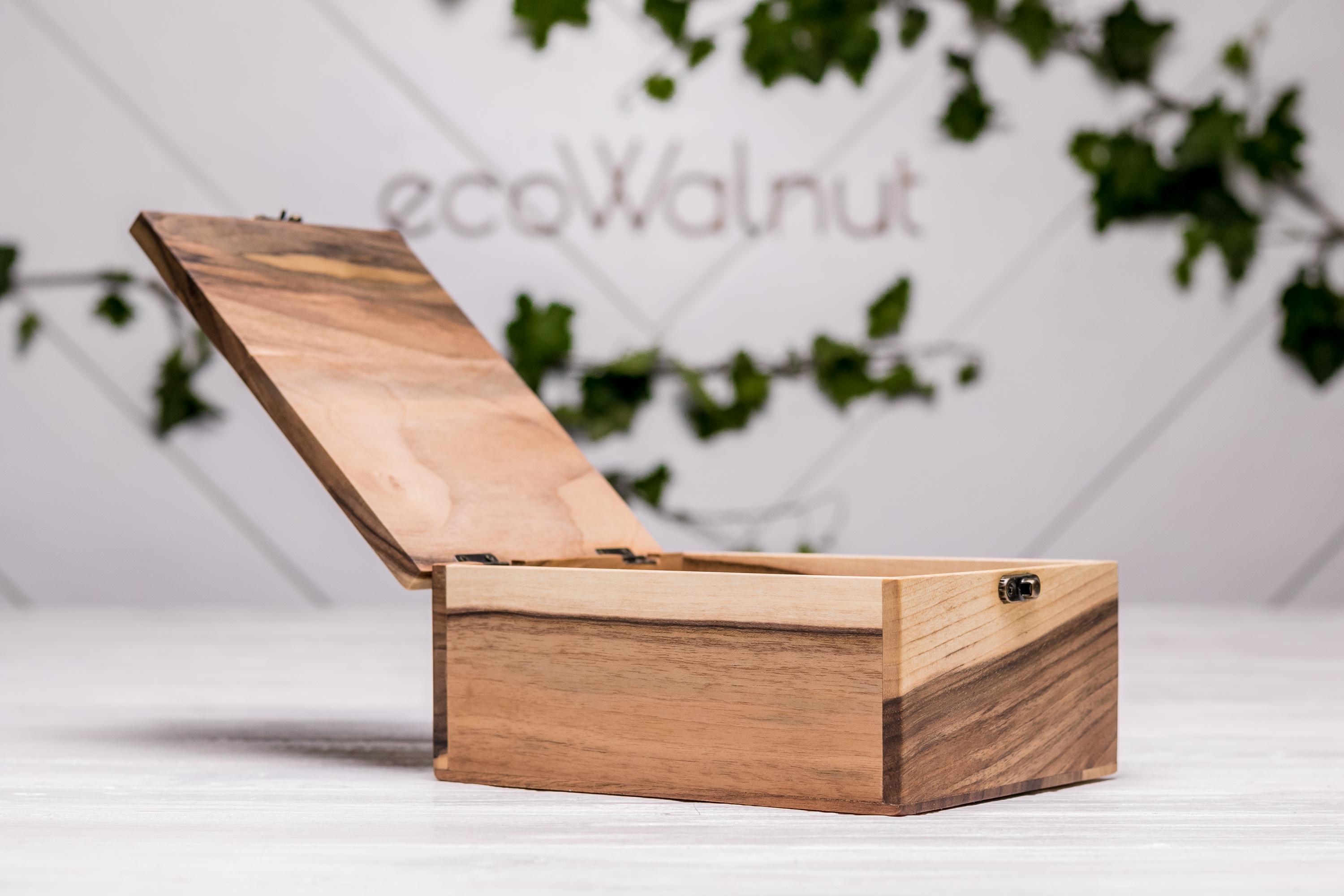 Коробочка з дерева EcoWalnut подарункова S (EB-2.2) - фото 7