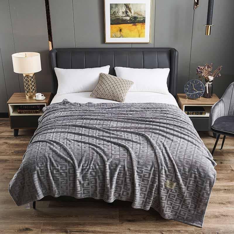 Плед-покрывало микрофибра 200х230 см Серый (7fca8a3a) Плед-покрывало микрофибра 200х230 см Серый (7fca8a3a)