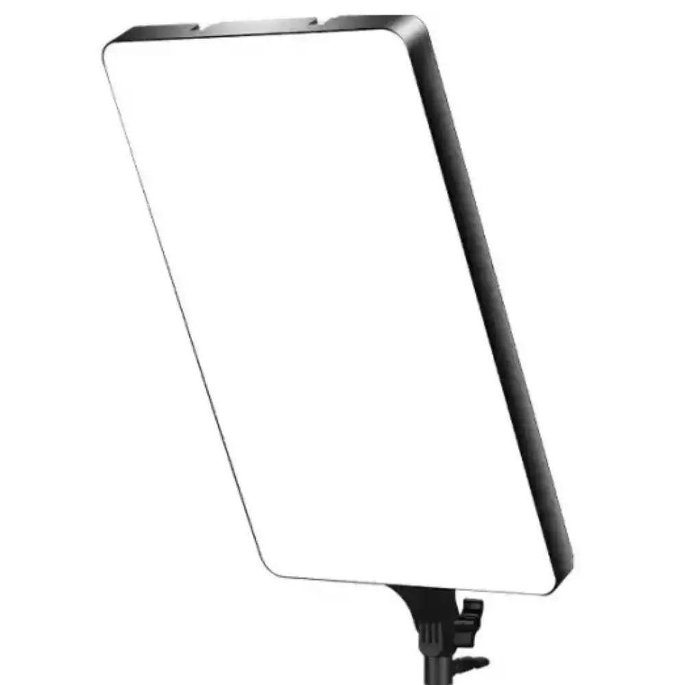 Лампа прямоугольная LED для фото и видеосъемки RL-16 110-220V Ra 96+ 2500К-7500К с пультом управления 33х23 см Лампа прямоугольная LED для фото и видеосъемки RL-16 110-220V Ra 96+ 2500К-7500К с пультом управления 33х23 см