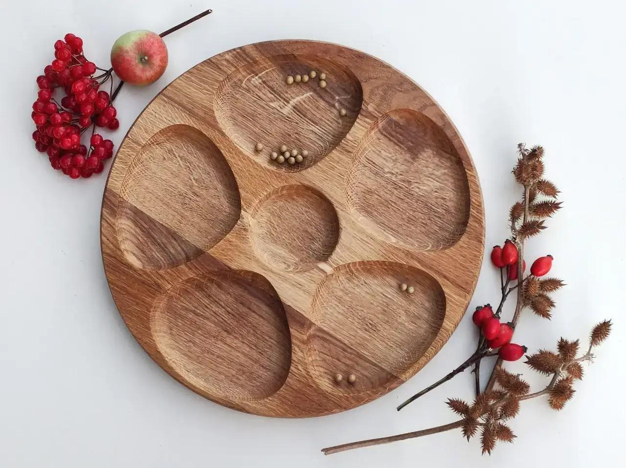 Менажниця дерев'яна 6 секцій кругла з просоченням ясенева 30 см (ма-1)