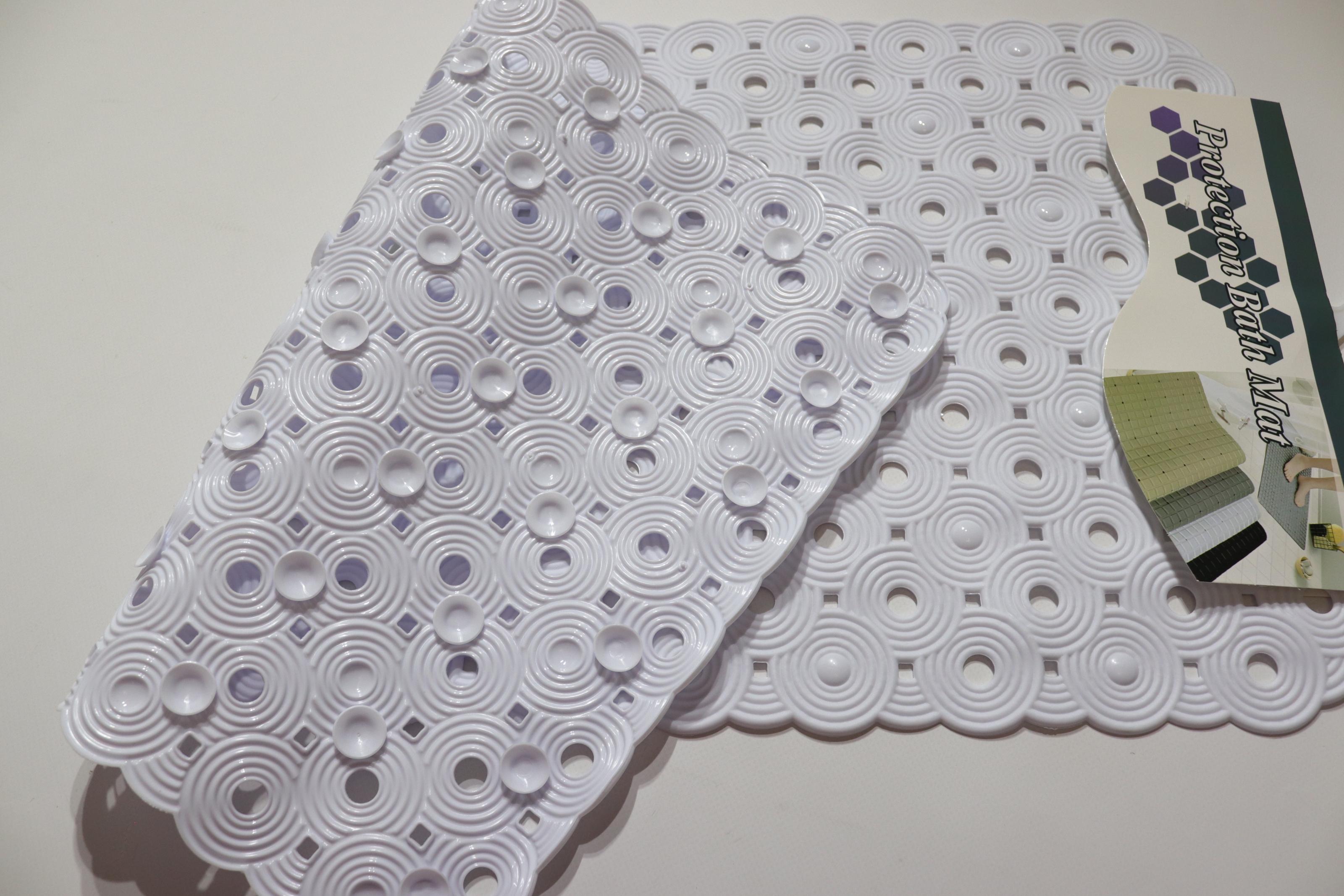 Килимок у ванну на присосках антиковзький 69x37 см (Circle 1806/white) - фото 2