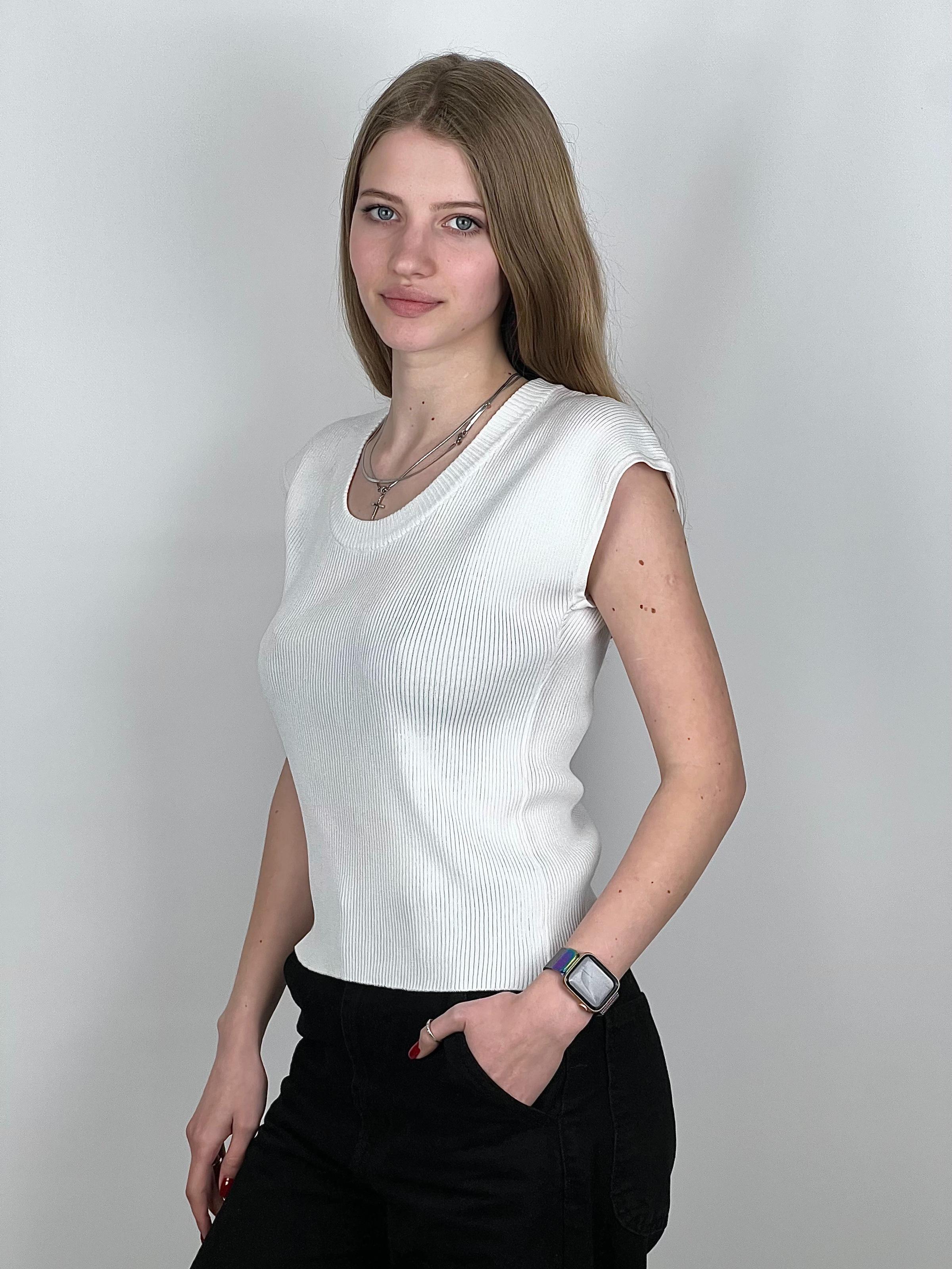 Футболка женская с рукавами Летучая мышь OS Черный (#9089) - фото 4 Футболка женская с рукавами Летучая мышь OS Черный (#9089) - фото 4