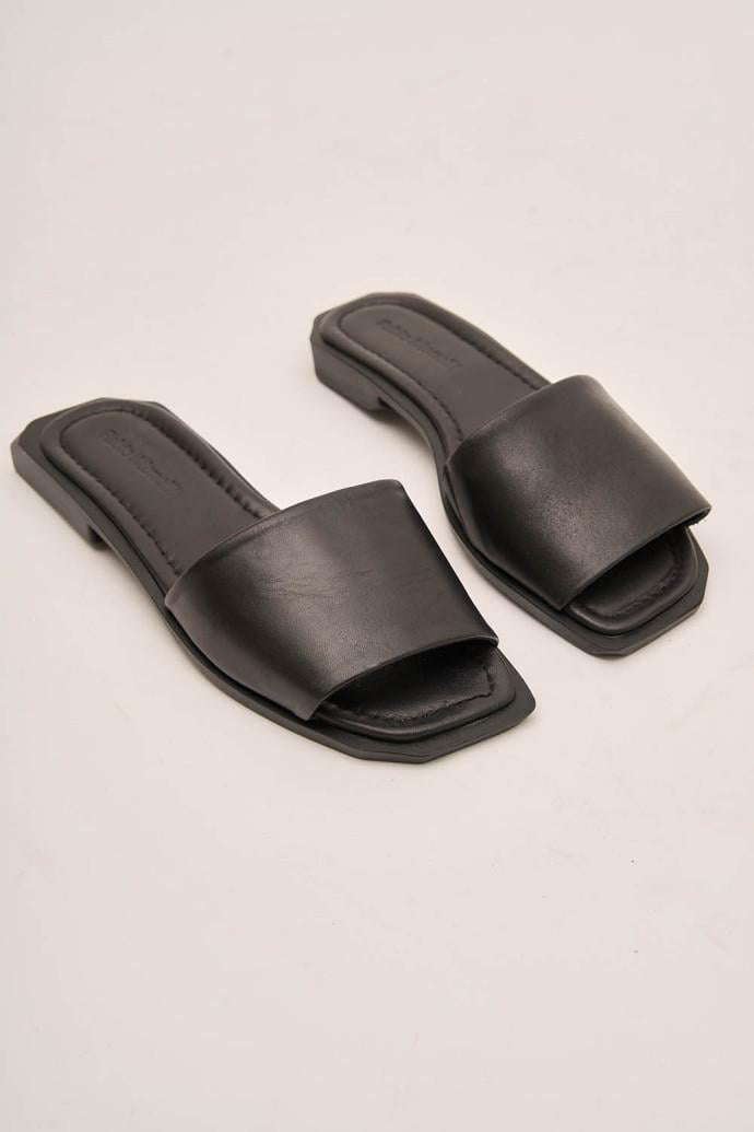 Шлепанцы женские Fabio Monelli р. 41 Черный (171248)