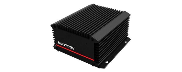 Видеорегистратор Ip Hikvision DS-6700NI-S (13999)