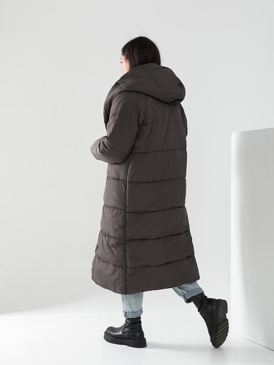Пальто-пуховик длинное на кнопках Аiza А521 р. 42-44 Фельдграу - фото 6 Пальто-пуховик длинное на кнопках Аiza А521 р. 42-44 Фельдграу - фото 6