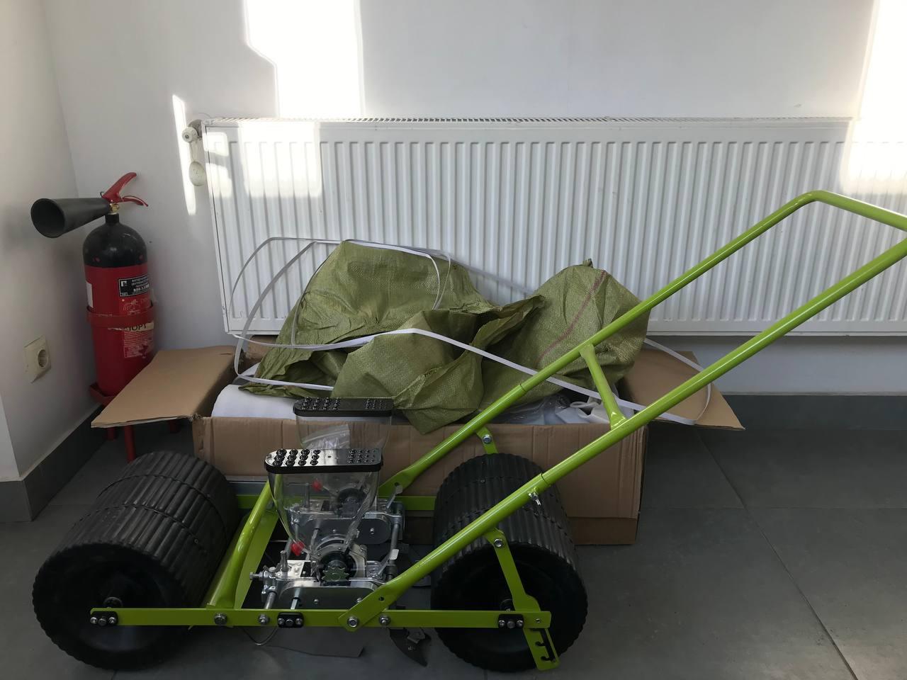 Сівалка дворядна високоточна ручна на два бункери (1732250657) - фото 2