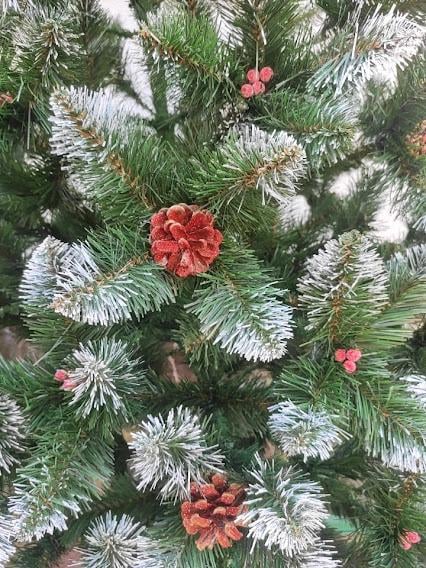 Ялинка штучна Хатинка Кармен з шишками/червоною калиною/підставкою 2,00 м Зелений (КК 2) - фото 2 Ялинка штучна Хатинка Кармен з шишками/червоною калиною/підставкою 2,00 м Зелений (КК 2) - фото 2