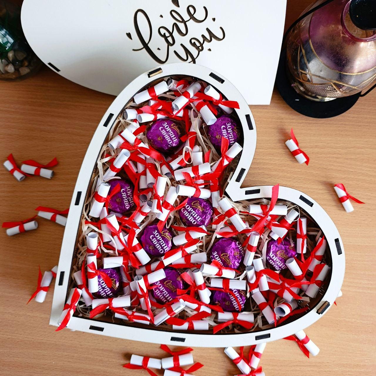 Подарочный набор из конфет и 101 причины Почему я тебя люблю для девушки на день влюбленных/8 марта (ar273) - фото 5