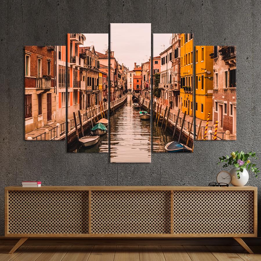 Картина абстракция Маленькие лодки на канале в Венеции 187x119 см (A865-5)