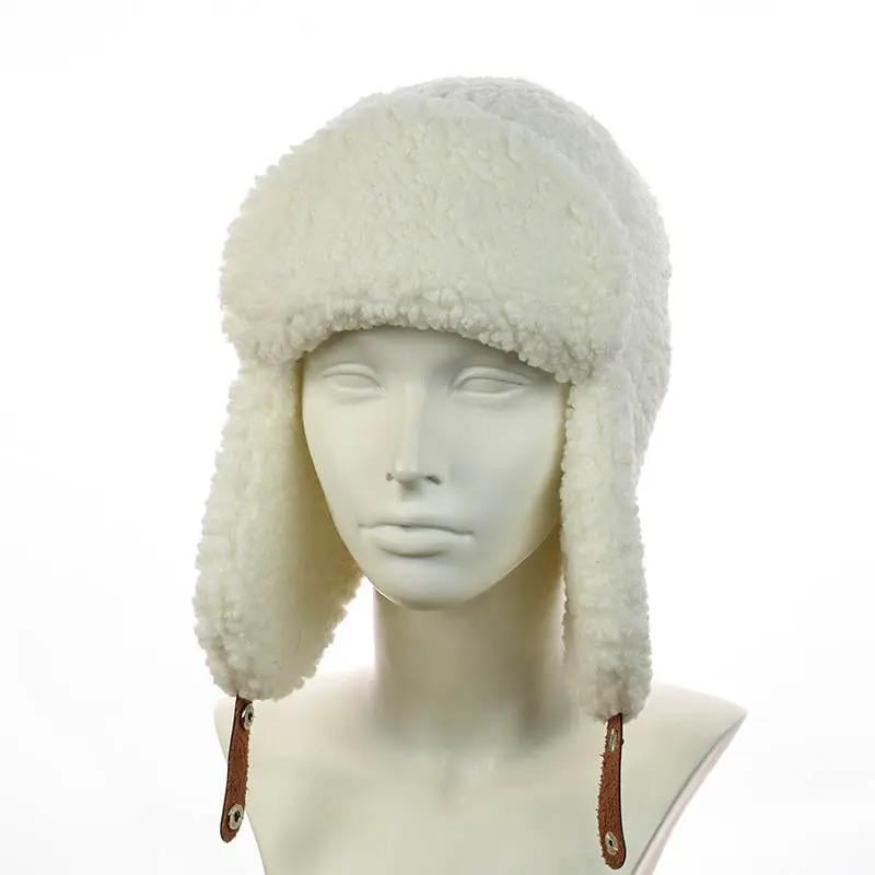 Шапка-ушанка из эко-меха баранчик Белый