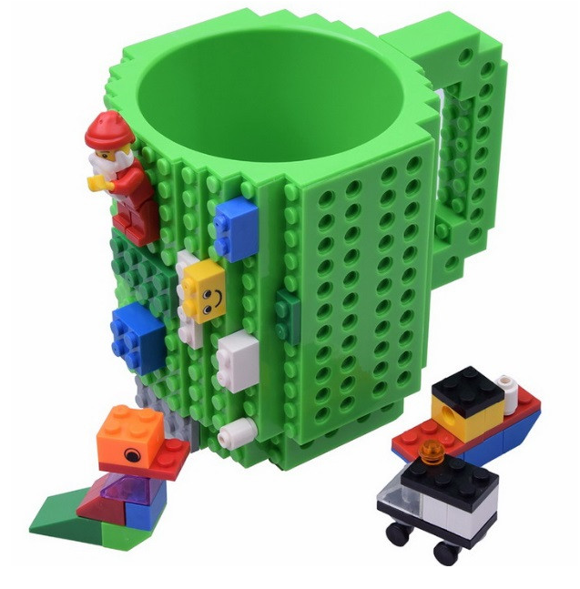 Чашка-конструктор SUNROZ с игрушкой Зеленый (SUN3779)
