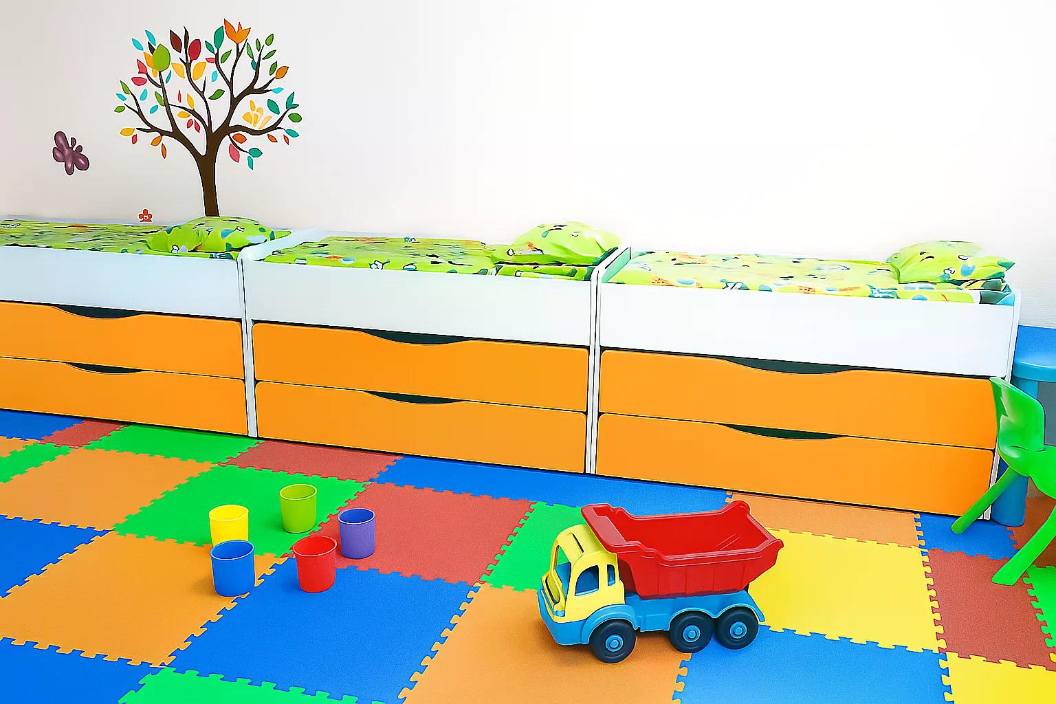 Кровать 3-ярусная DS-21 для дошкольных учебных заведений Белый с оранжевым - фото 2