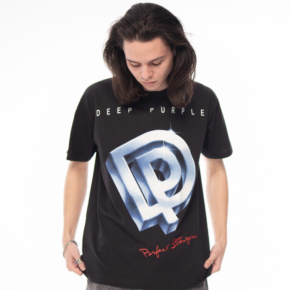Футболка унисекс Deep Purple Perfect Strangers M Черный (00000001890) Футболка унисекс Deep Purple Perfect Strangers M Черный (00000001890)