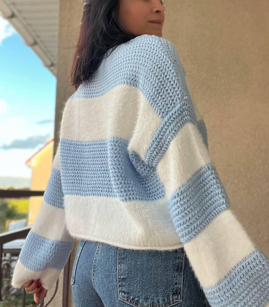 Светр жіночий A-N 1203 широка смуга комбинований плетіння ангора широкі рукава OS Блакитний (2955) - фото 2 Светр жіночий A-N 1203 широка смуга комбинований плетіння ангора широкі рукава OS Блакитний (2955) - фото 2