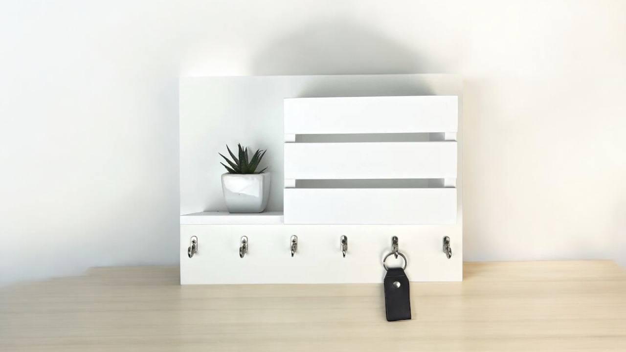 Ключниця настінна з полицею і кишенькою (444006)