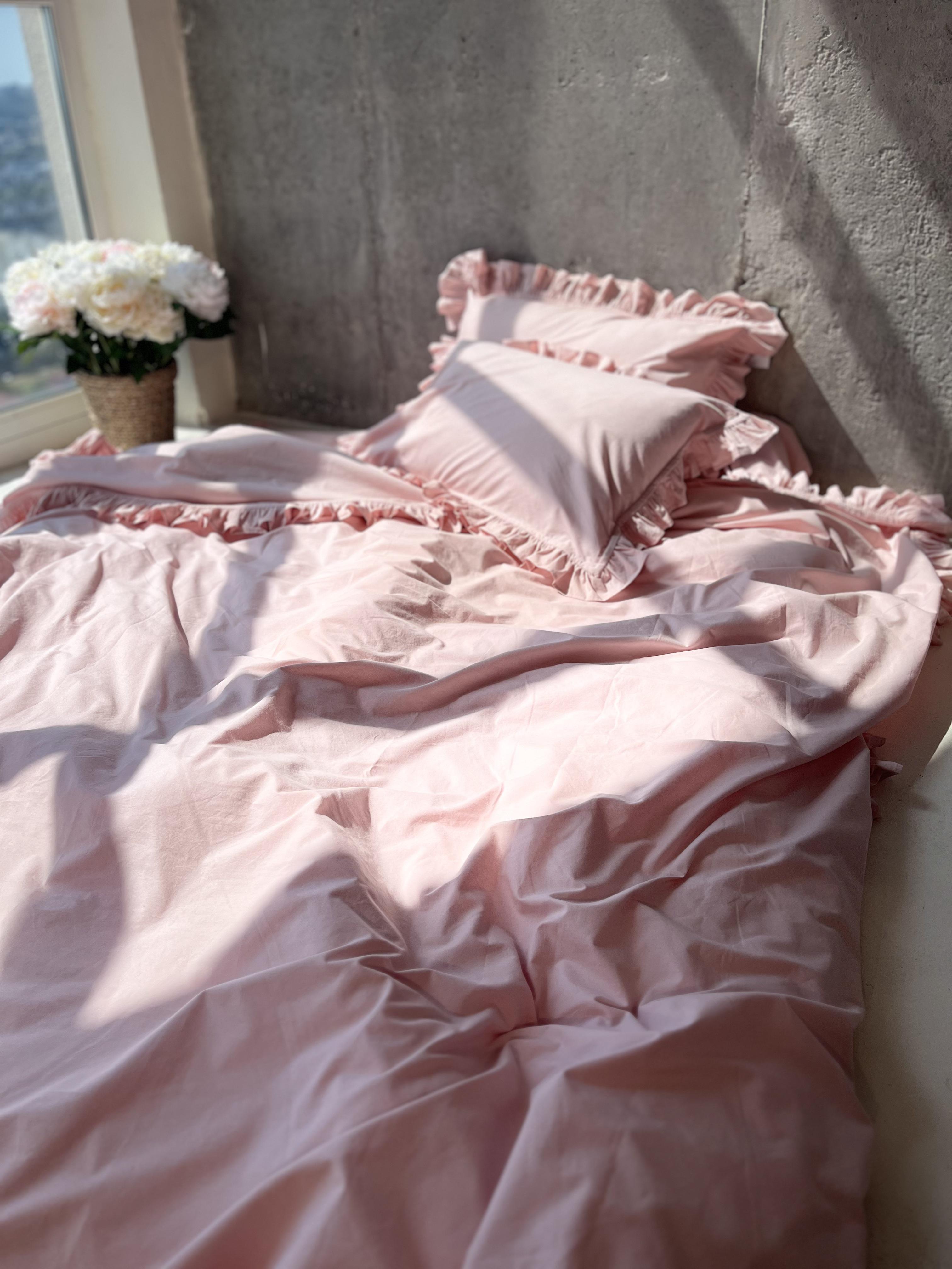 Комплект постельного белья White Dream полуторный с рюшами 155х215 см вареный хлопок Розовый (wdpinkR/1)