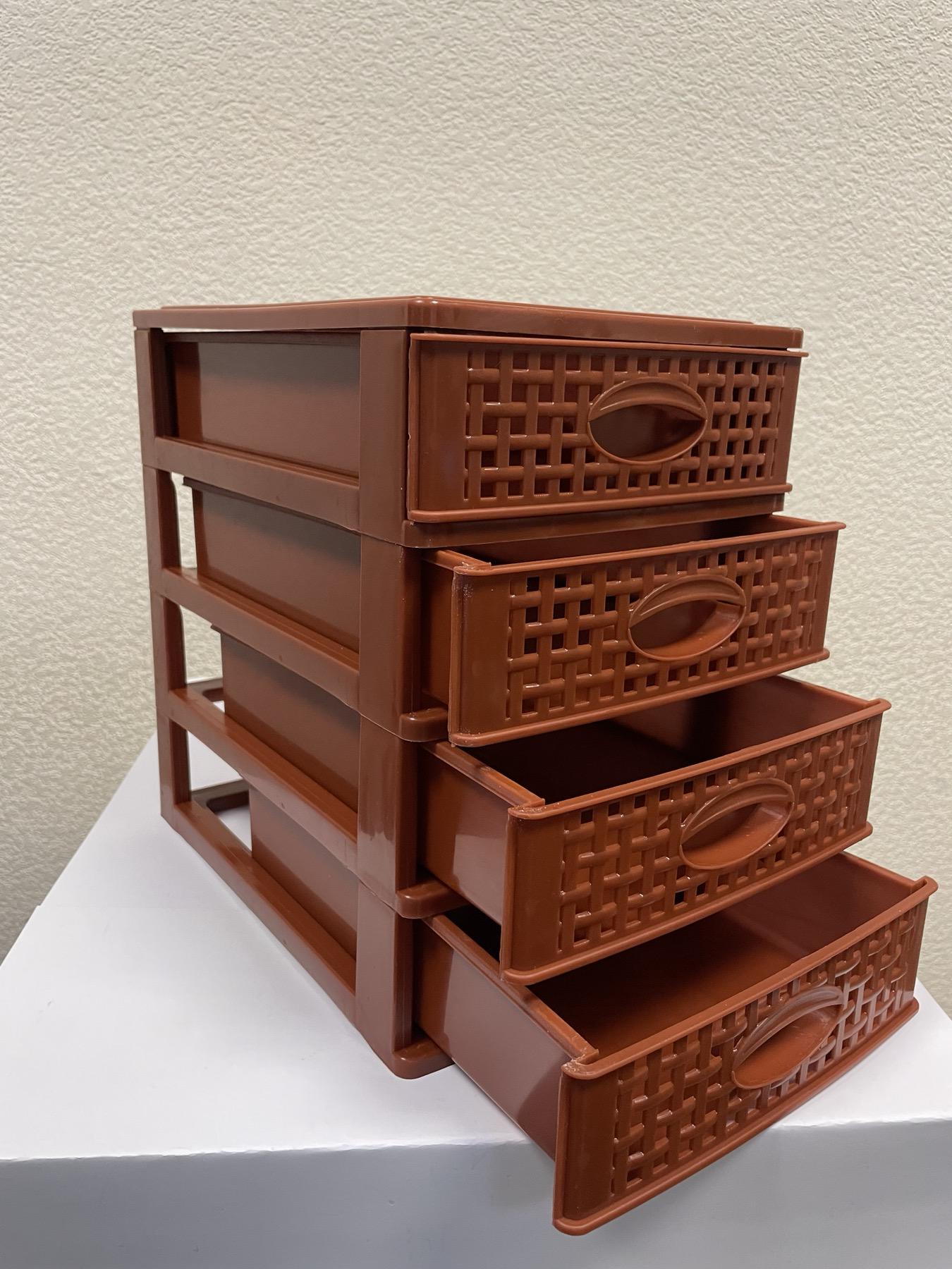 Комод мини ластиковый Консенсус ROTANGE 4 ящик 27х19х26,5 см Коричневый (28790325) - фото 2 Комод мини ластиковый Консенсус ROTANGE 4 ящик 27х19х26,5 см Коричневый (28790325) - фото 2