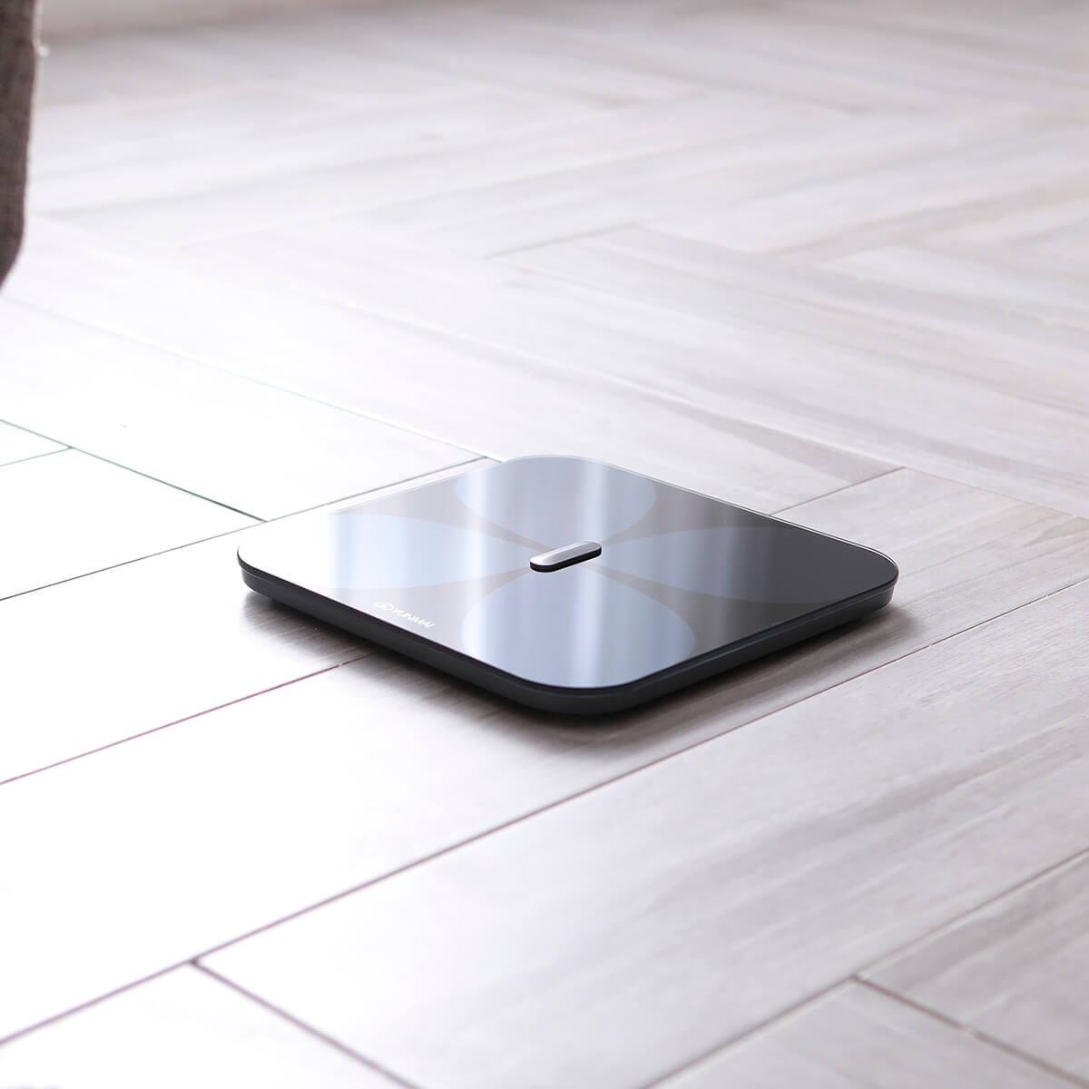 Весы YUNMAI PRO Smart Scale Black (M1806CH-BK) - фото 2