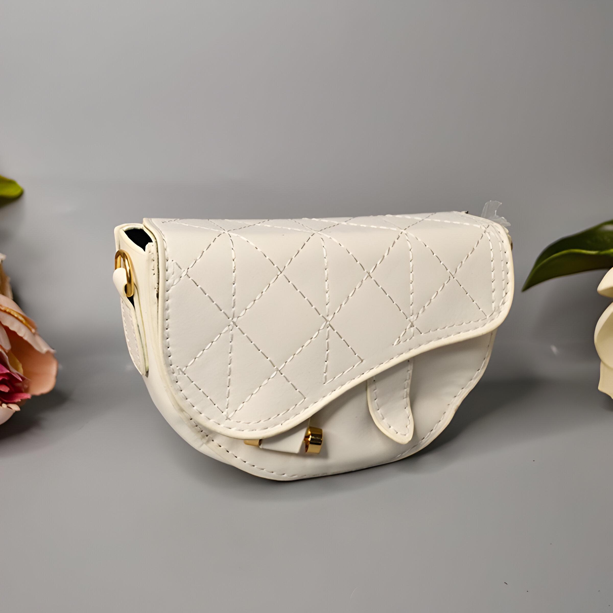 Детская сумка из экокожи 16х11х5 см Белый (24-328) - фото 2 Детская сумка из экокожи 16х11х5 см Белый (24-328) - фото 2