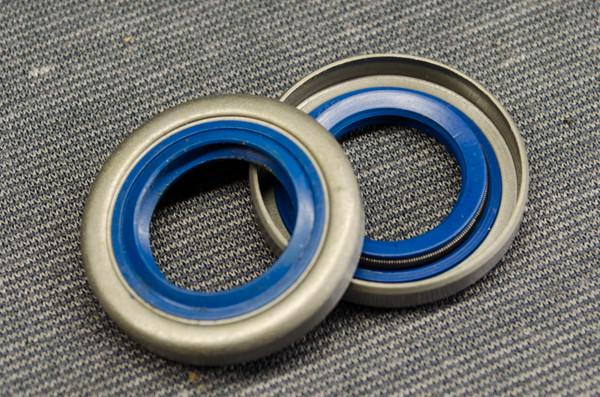 Сальник коленвала для бензопил Husqvarna 55/365L/372L/254/355 2 шт. (1370)