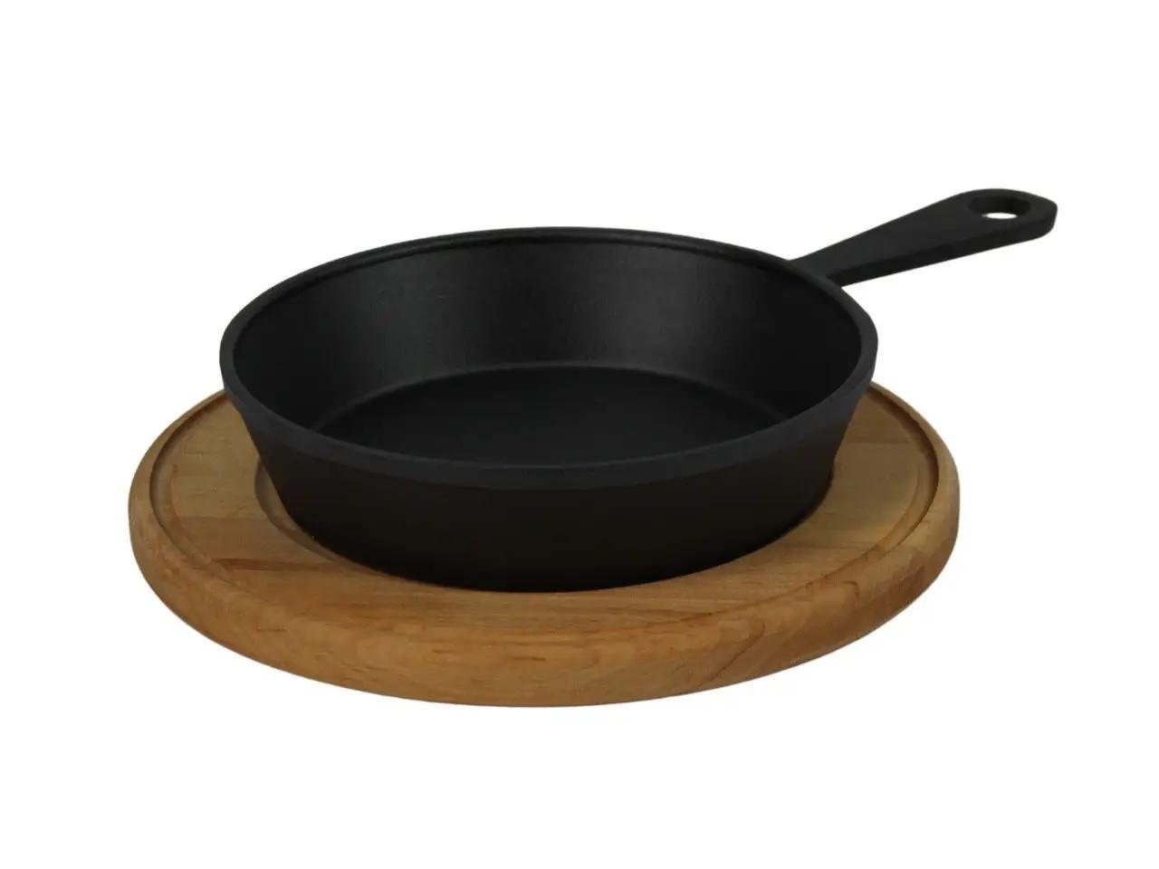 Сковорода чавунна Brizoll Horeca з підставкою 18 см