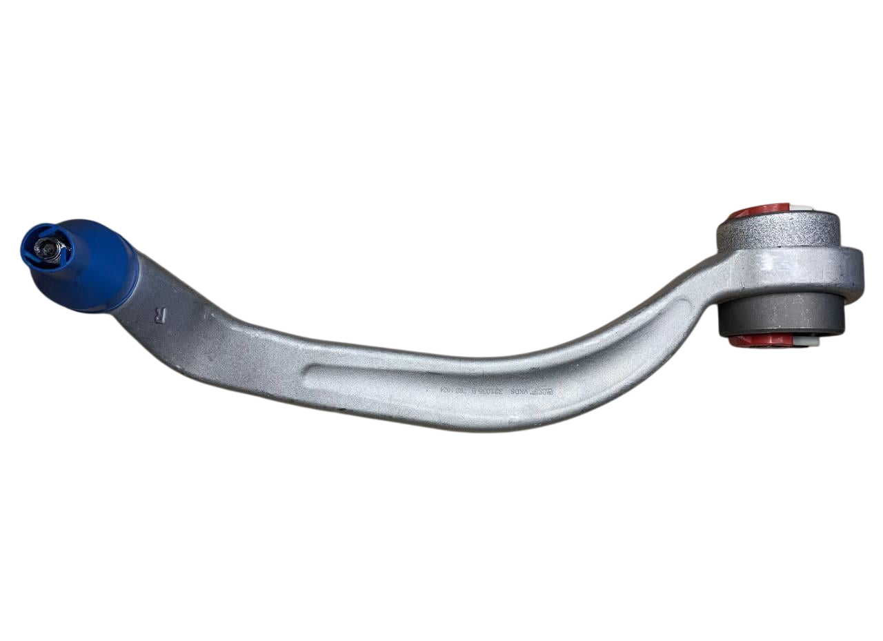 Рычаг передней подвески нижний правый SKF VKDS321035B VOLKSWAGEN PASSAT 94-> (3085936184)